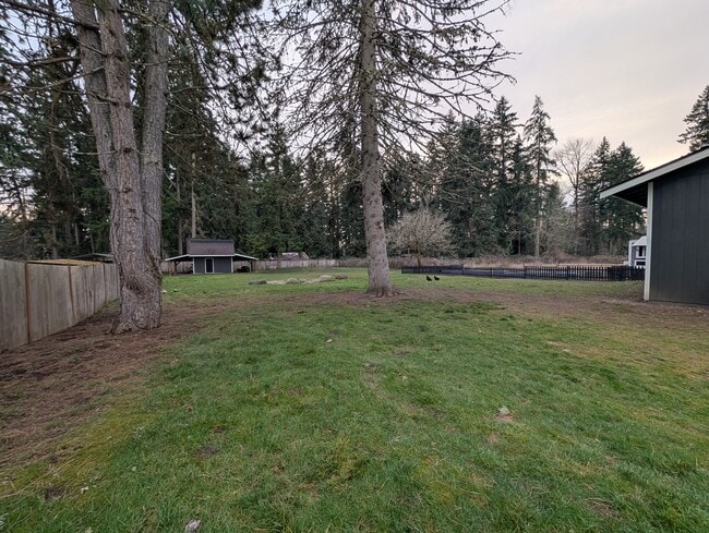 Building Photo - 14618 Kapowsin Hwy E