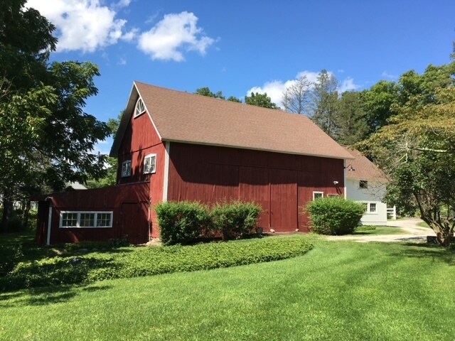 Photo - 254 Pumpkin Hill Rd Apartments