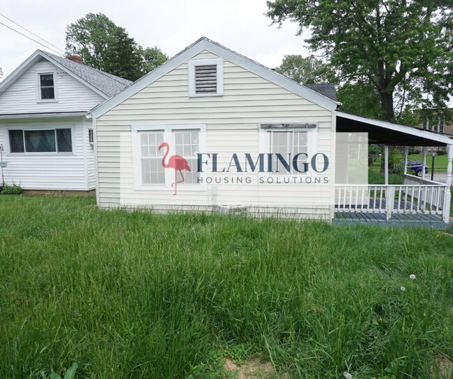 Foto del edificio - Charming 2 Bedroom, 1 Bath Home – Refinish...