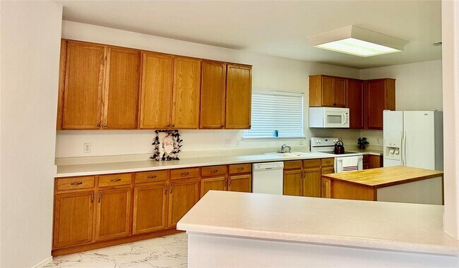 Foto del edificio - 521 Paladin Pl