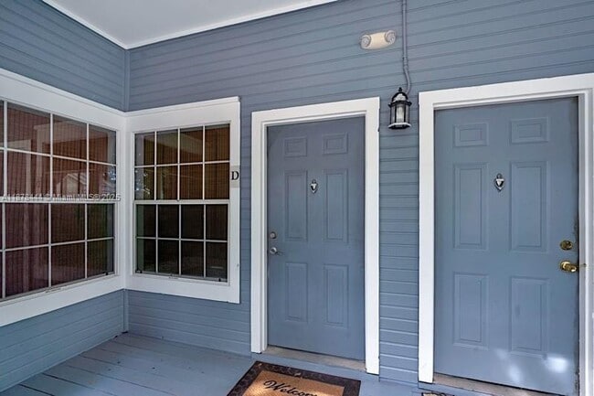 Building Photo - 1275 Crystal Way