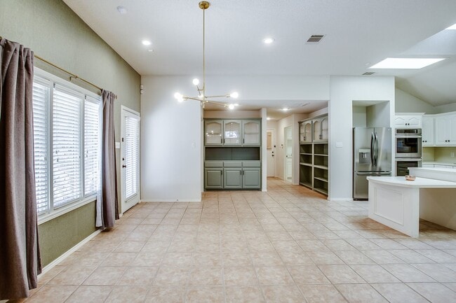 Building Photo - Beautiful and Spacious with Everything You...
