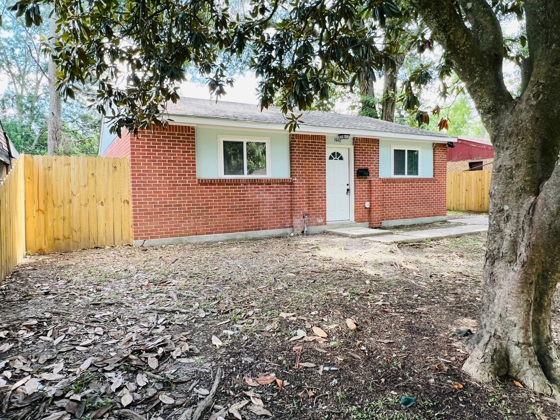 Photo - 7440 Bomer Drive (2 Bed/1 Bath) Home