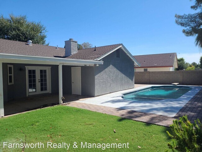 Foto del edificio - 4 br, 2 bath House - 1921 E. Juniper Circle