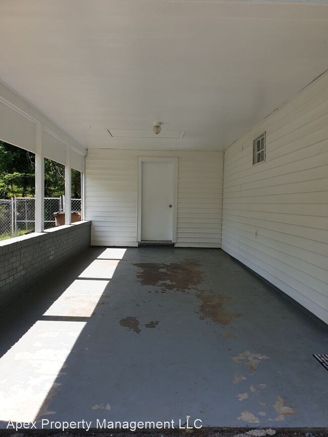 Building Photo - 3 br, 2 bath House - 5005 Papermill Drive