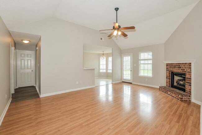 Building Photo - 6967 Naples Dr
