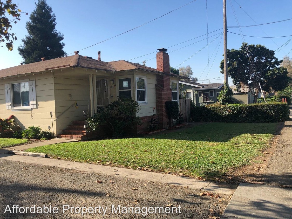 Primary Photo - 1 br, 1 bath House - 20649 Agnes Lane