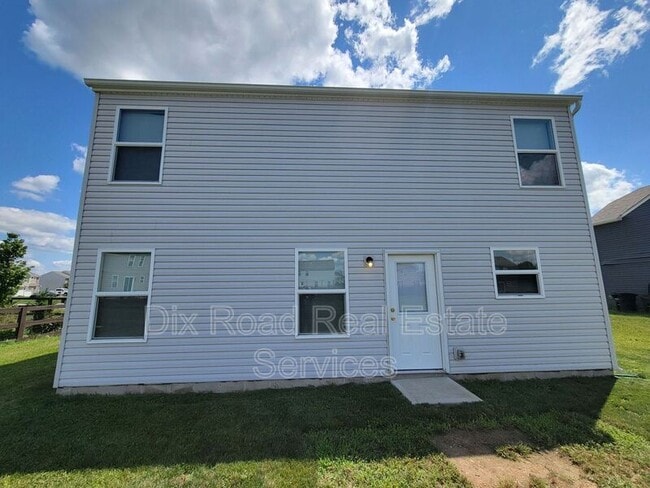 Photo - 837 Prescot Circle House