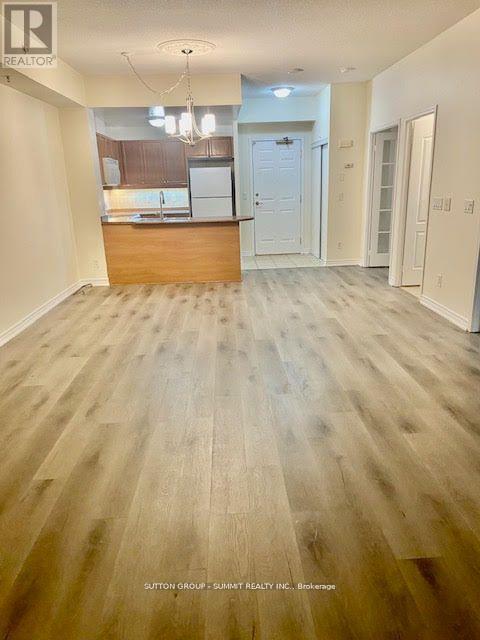 Building Photo - 350 Princess Royal Dr