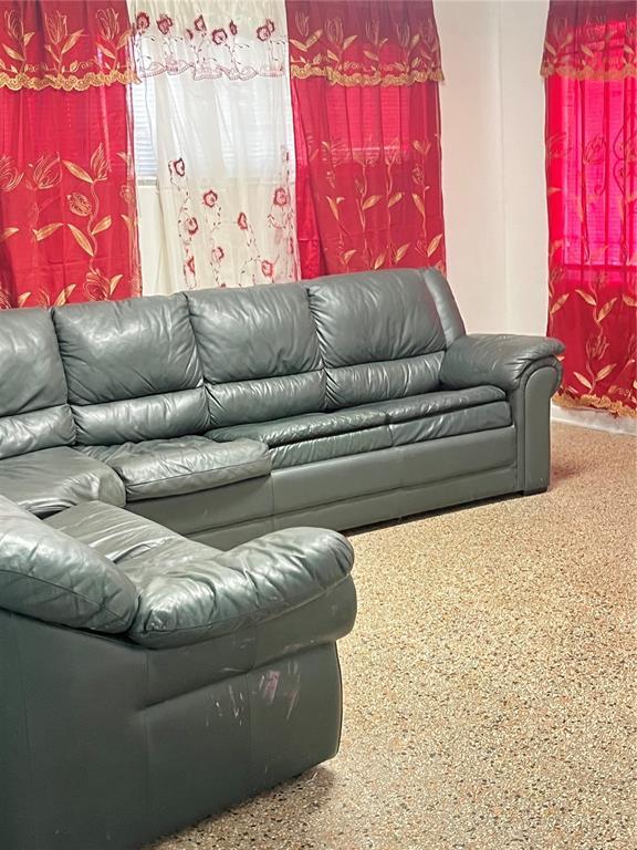 Foto del edificio - 4306 Silver Star Rd
