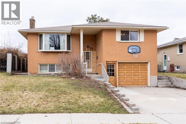 Photo du bâtiment - 296 Toll Gate Blvd