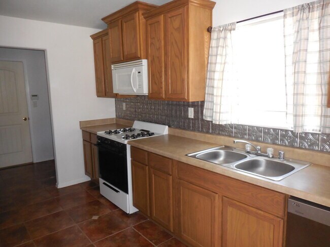 Foto del edificio - 14355 Spanish Point Dr