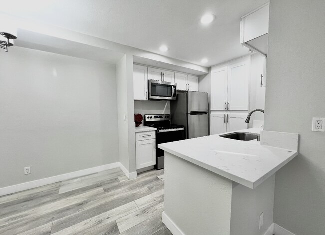 Foto del edificio - 806 Coriander Dr