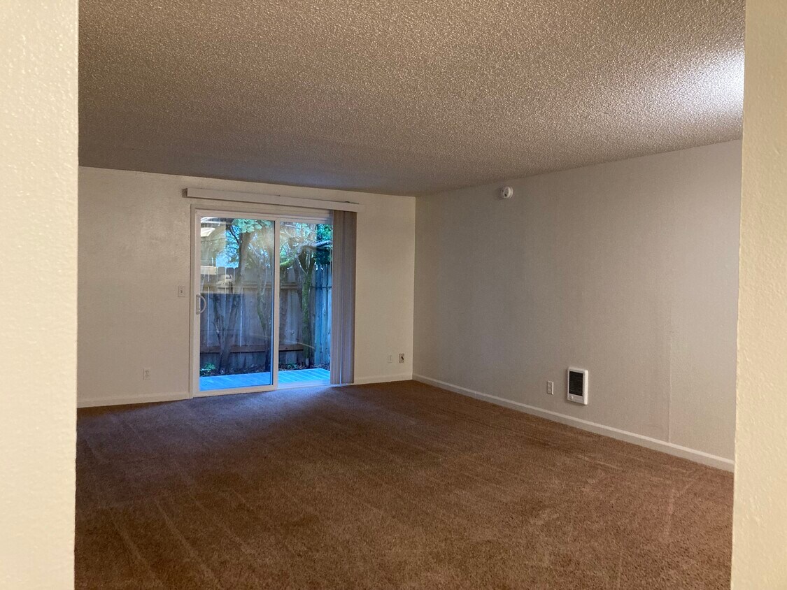 Building Photo - 29815 SW Montebello Dr