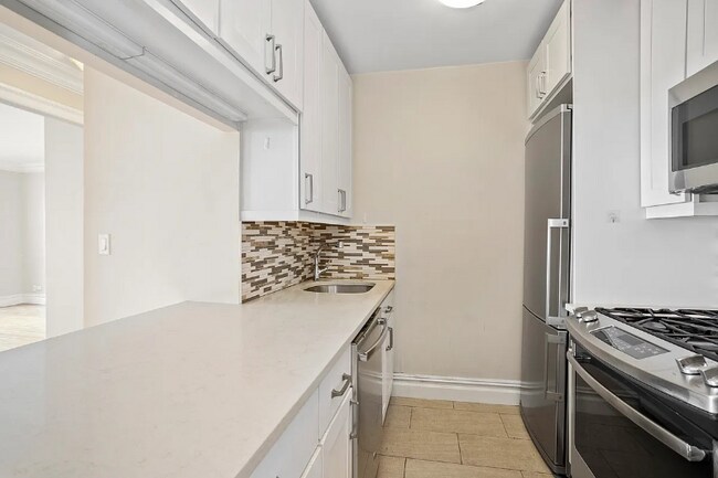 Foto del edificio - 377 Rector Pl