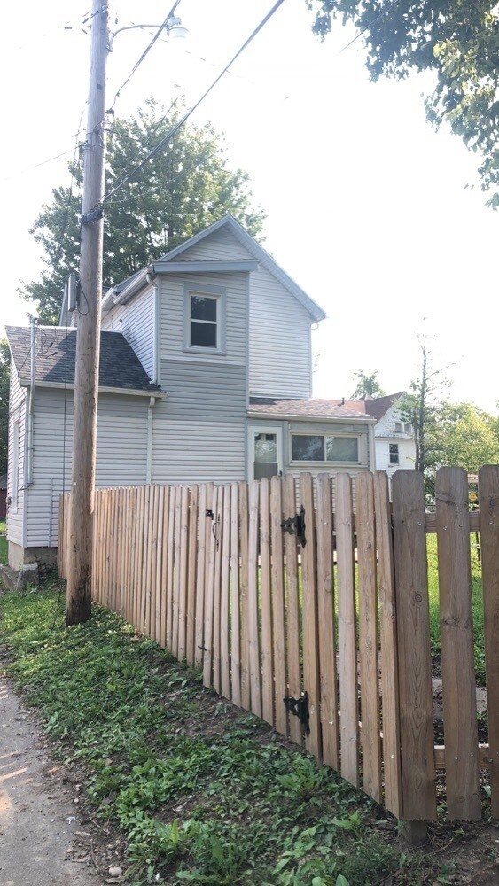 Building Photo - 53 S. Monmouth