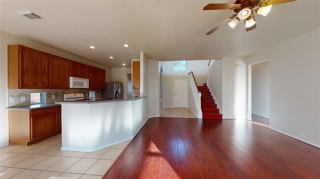 Building Photo - 4911 Beechknoll Ln