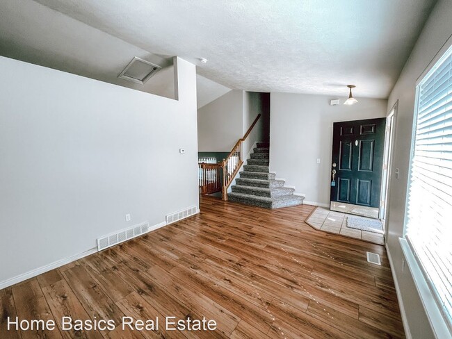 Building Photo - 4 br, 3.5 bath House - 52 E Teal Court