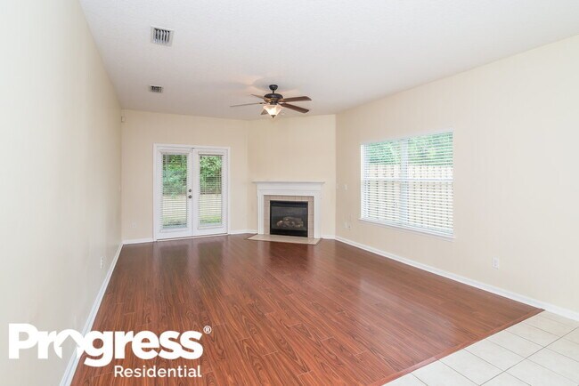 Building Photo - 1417 Greyfield Dr