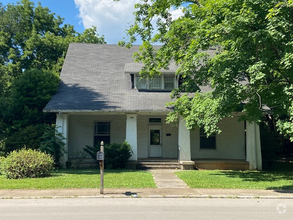 Building Photo - 1109 Ewing Blvd