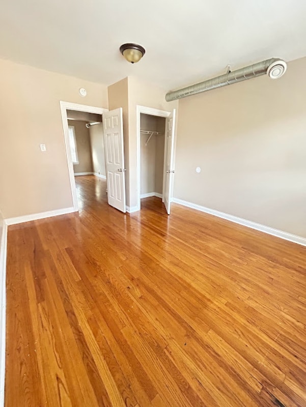 Foto del edificio - 9038 S Langley Ave