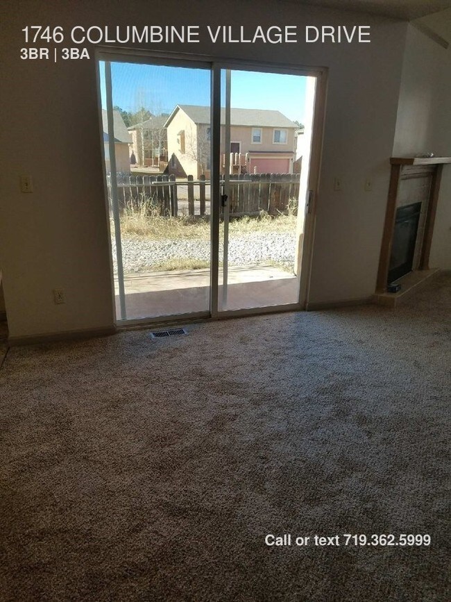 Foto del edificio - 1746 Columbine Village Dr