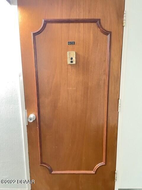 Building Photo - 1224 S Peninsula Dr