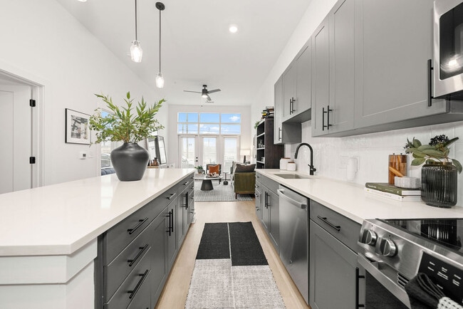 Building Photo - 704 at the Quarter