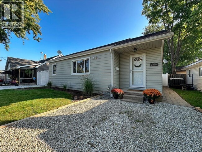 Building Photo - 2970 Clemenceau Blvd