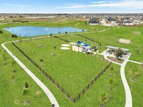 Building Photo - 153 Aurora Spgs Dr