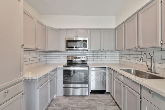 Foto del edificio - 2530 N 17th Way
