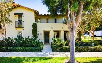 Building Photo - 88 Stepping Stone