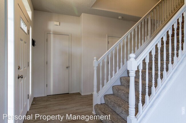 Foto del edificio - 1075 Sunset Ridge Dr
