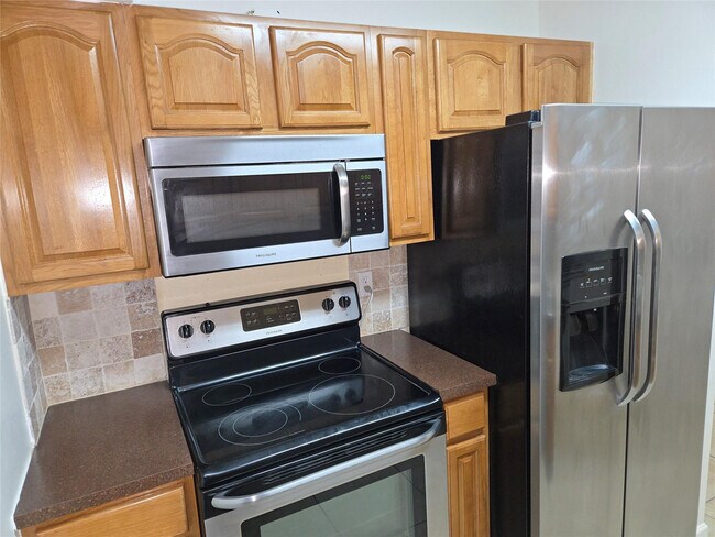 Foto del edificio - 8917 NW 28th Dr