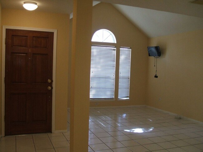Foto del edificio - 8978 Dawnridge Dr