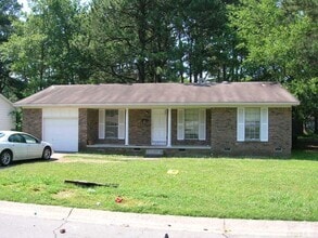 Building Photo - 7411 Debbie Dr