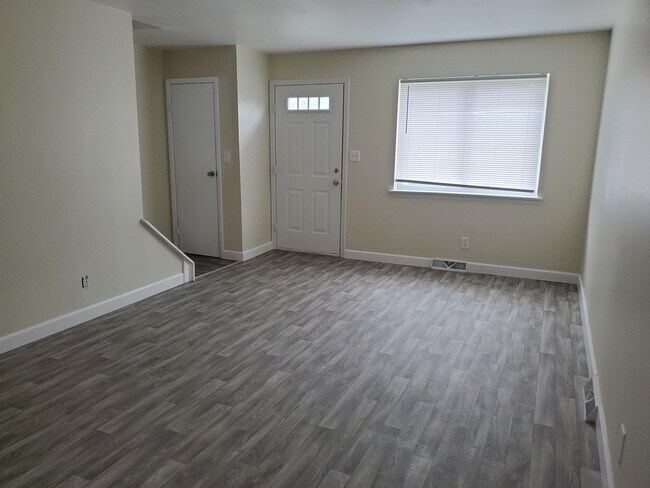 Foto del edificio - 2062 Grasmere Ave