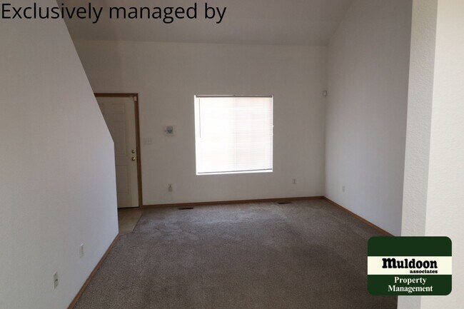 Foto del edificio - Very Nice Eagleridge Home! Pet Friendly