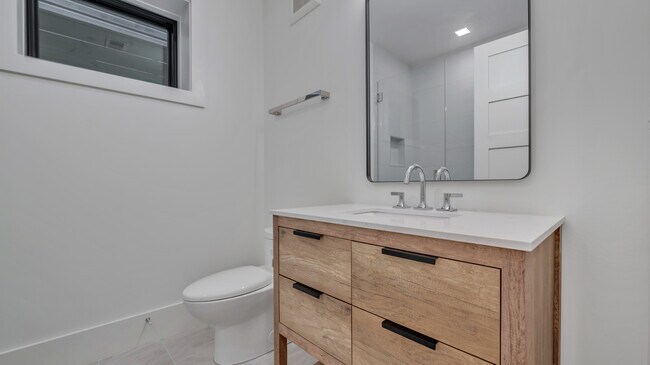 Foto del edificio - 1433 Euclid St NW