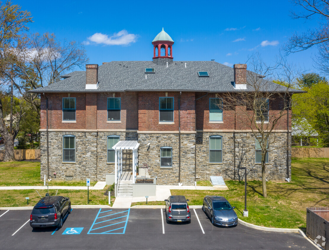 Foto del edificio - 1400 Willow Grove Ave