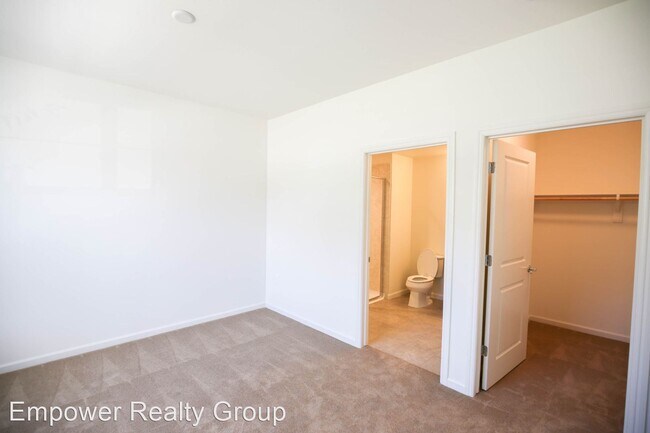Building Photo - 3 br, 3.5 bath House - 4067 Dobbins Loop