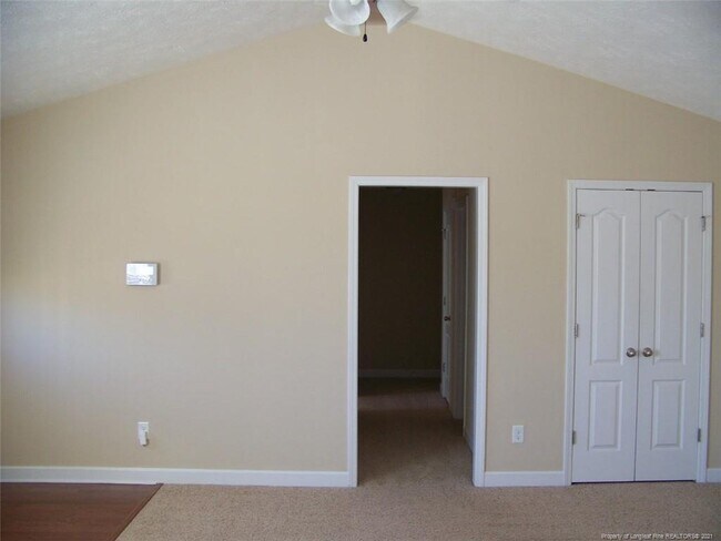 Building Photo - 258 Ivy Stone Dr