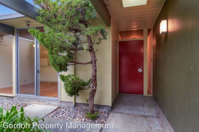 Building Photo - 4 br, 2.5 bath House - 53 Cameo Way