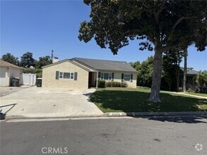Building Photo - 5405 Granada Ave