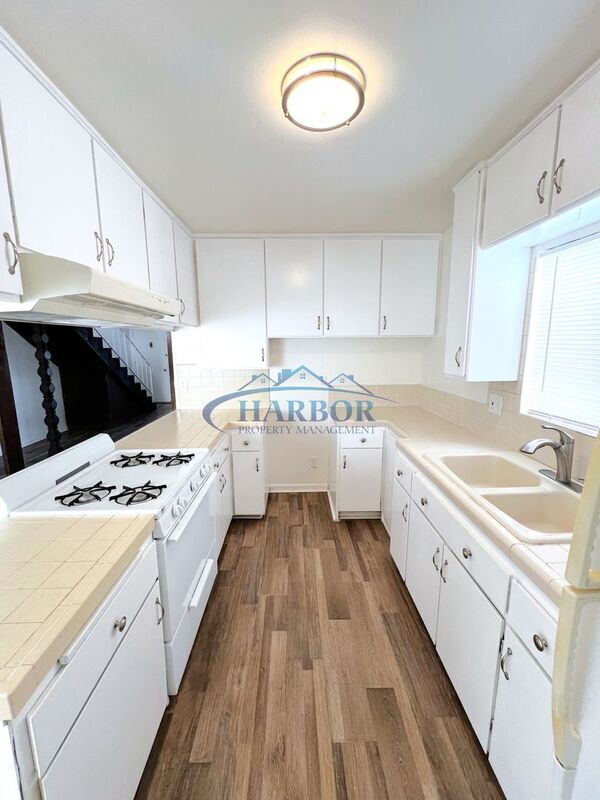 Building Photo - 3820 W 242nd St