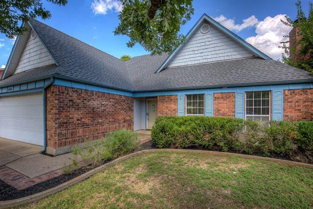 Foto del edificio - 4309 Oldfield Dr
