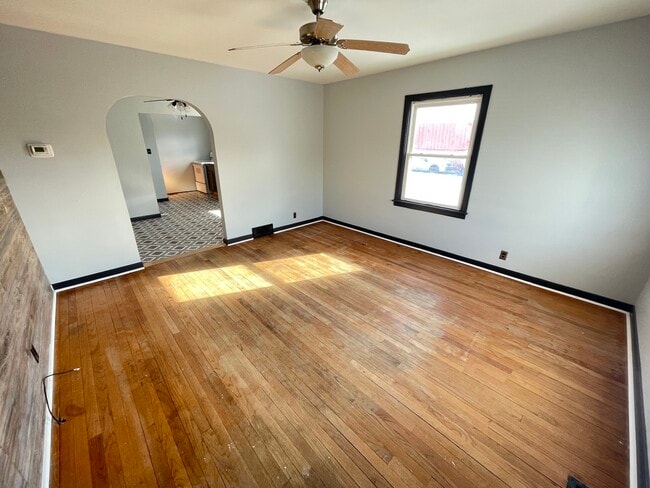 Foto del edificio - 2527 Georgetown Rd