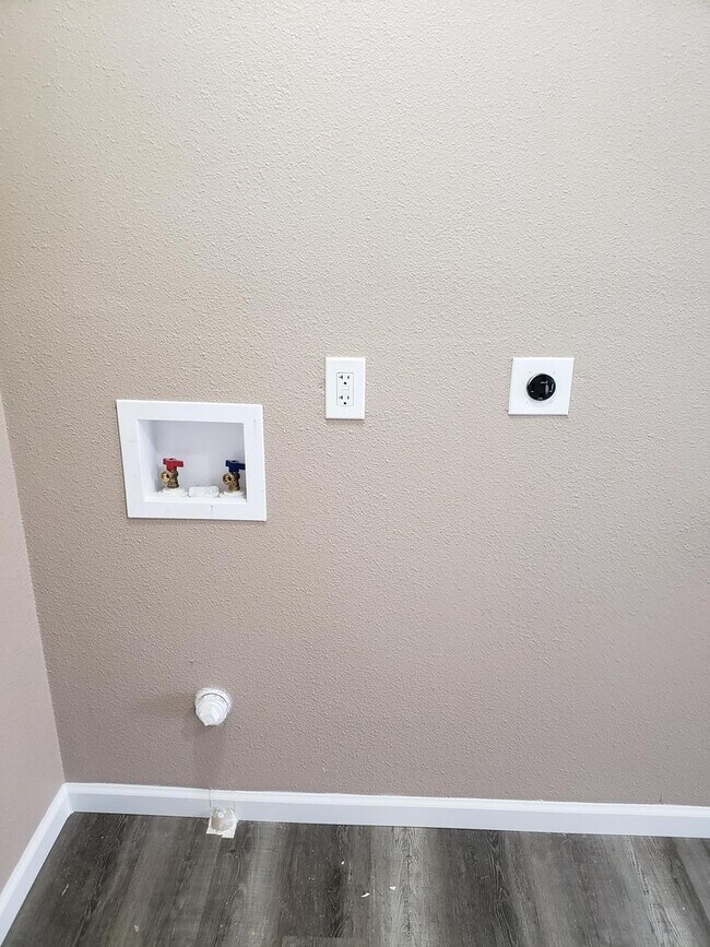 Foto del edificio - Newly Remodeled 2 bed, 1 bath