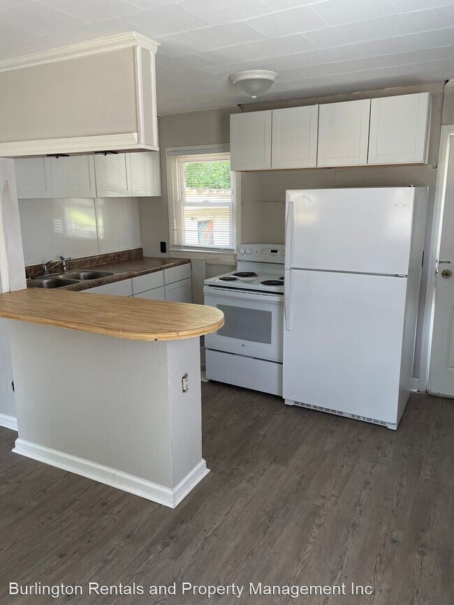 Foto del edificio - 2 br, 1 bath House - 102 W. Parker Street