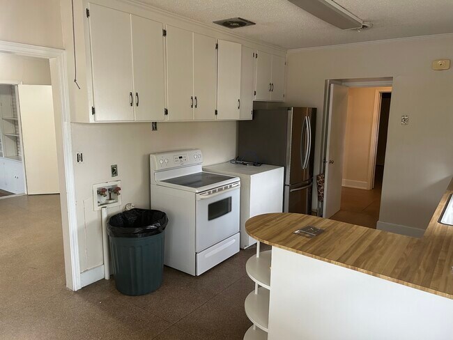 Foto del edificio - 1234 M Ave